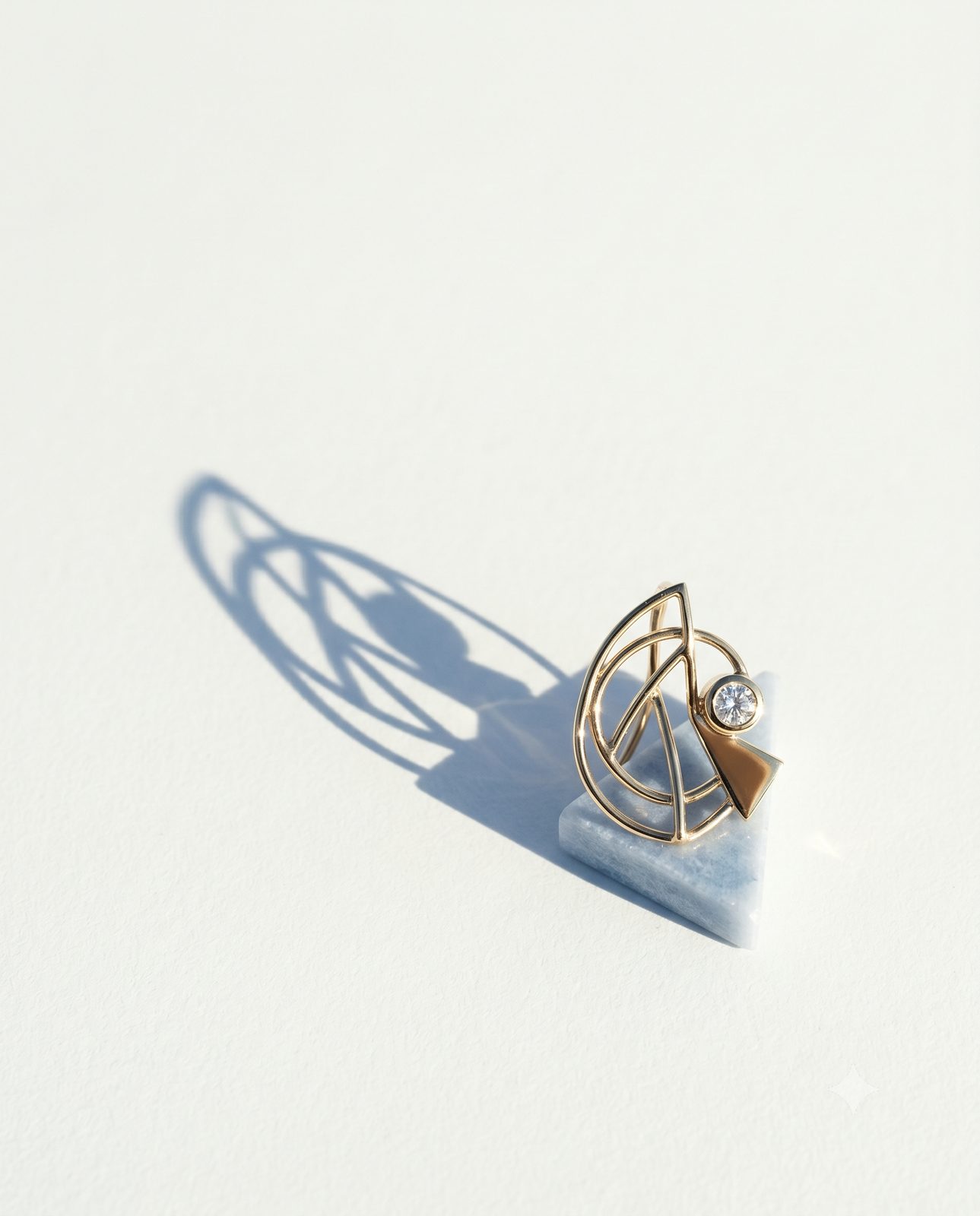 Break — asymmetric single-stone earring
